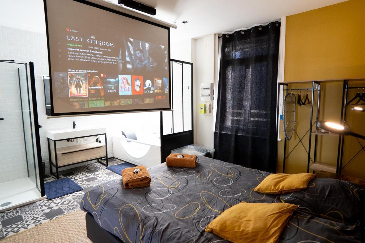 Capsule Premium Balneo & Home Cinema Valenciennes Buitenkant foto